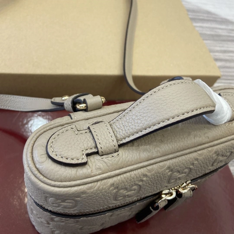 Gvc*1 top handle bags 4011c-0026
