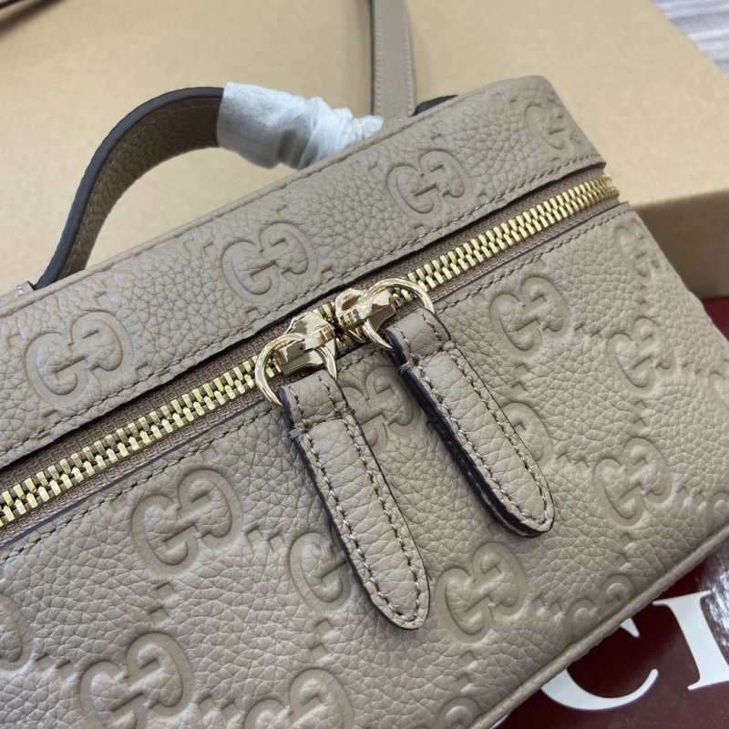 Gvc*1 top handle bags 4011c-0026