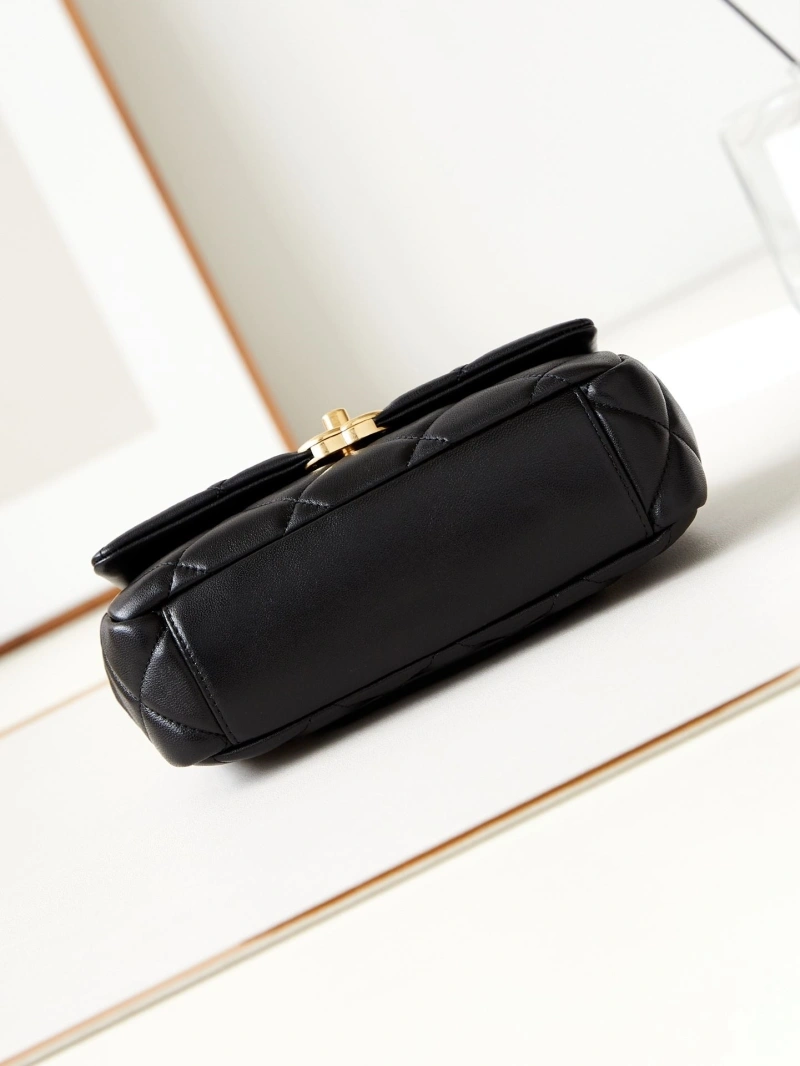 Ch**el 19 bags 4017-0632