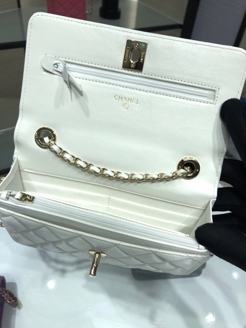 Ch**el woc bags 4017-0686