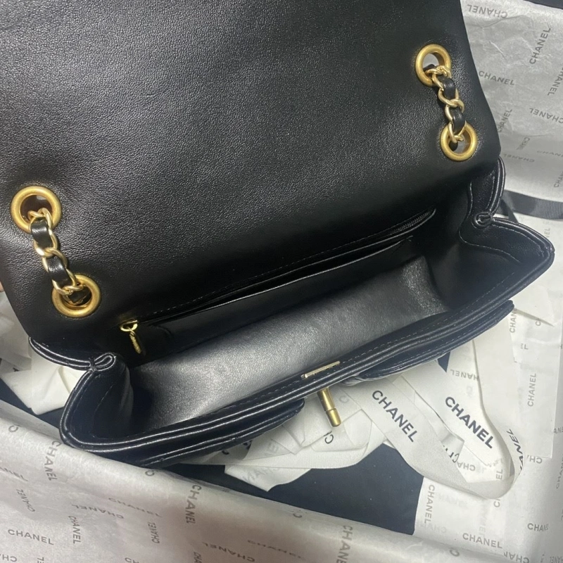 Ch**el 19 bags 4017-0748