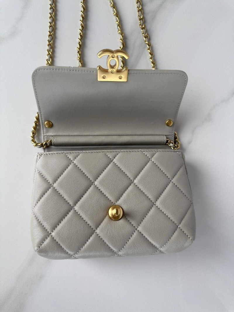 Ch**el 19 bags 4017-0873