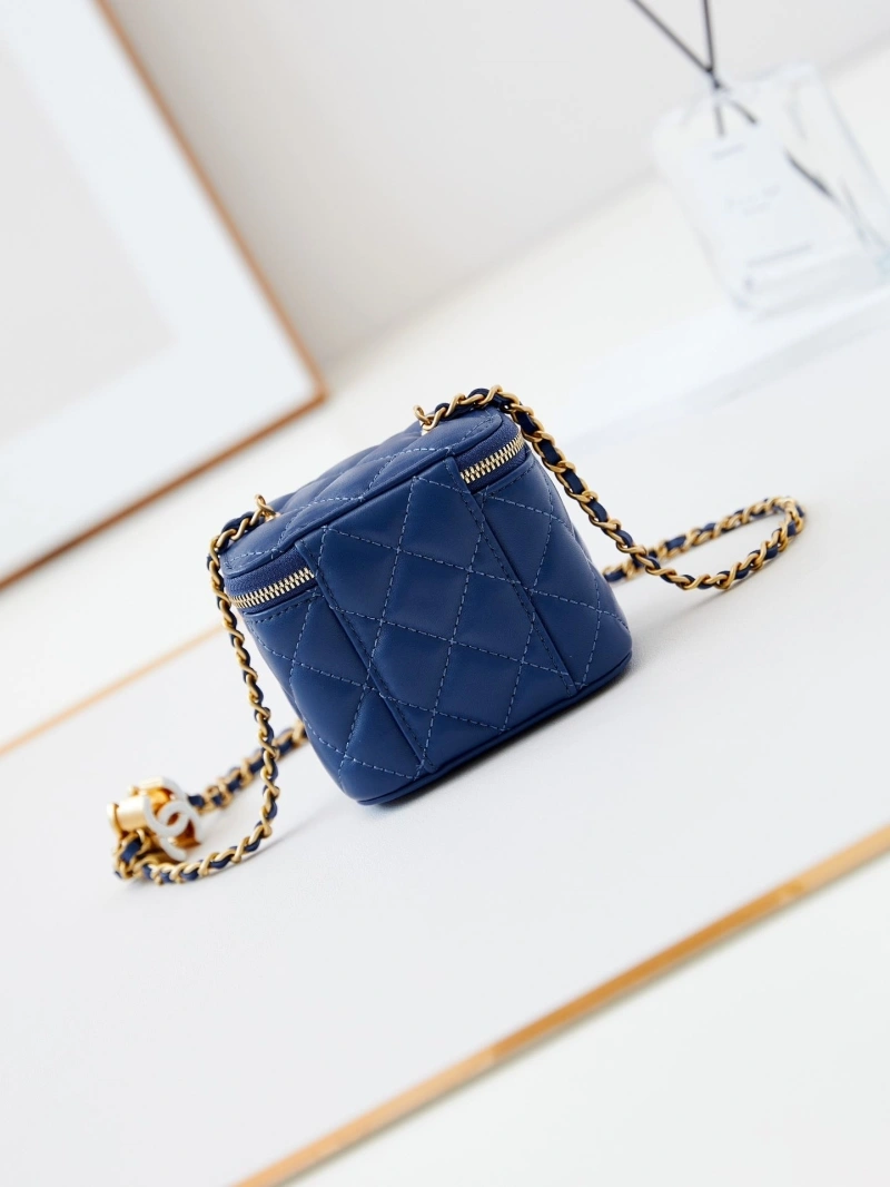 Ch**el cosmetic bags 4017-1069
