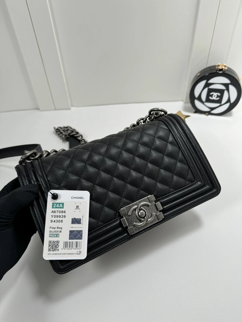Ch**el woc bags 4017-2249