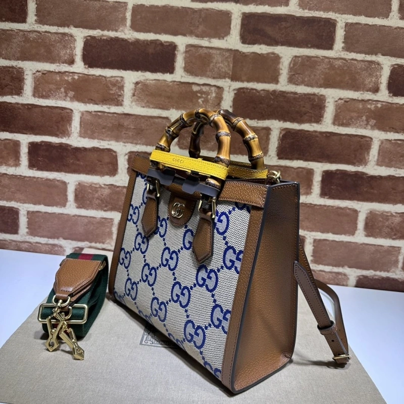 Gvc*1 top handle bags 4036b-0747