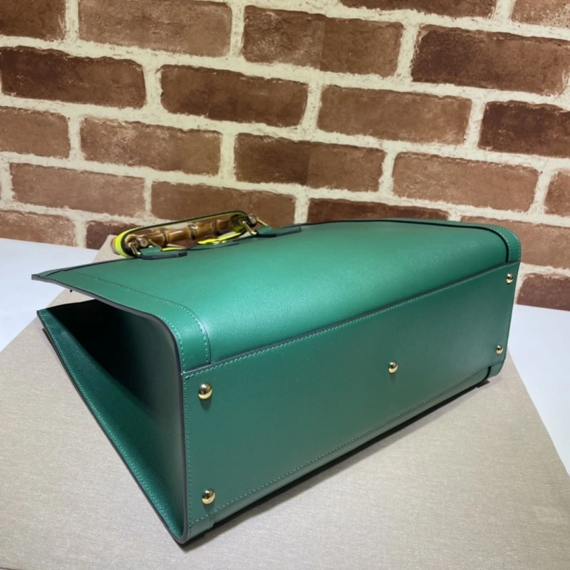Gvc*1 top handle bags 4036b-0758