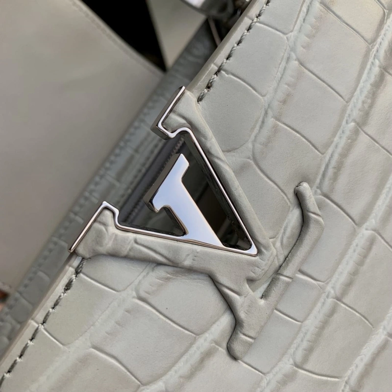 LV Capucines Bags 4048G-0027