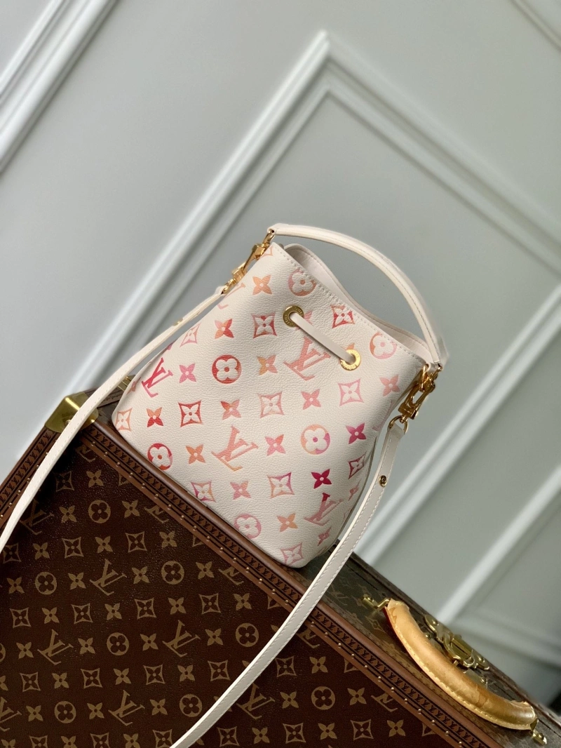 LV Bucket Bags 4048I-0018