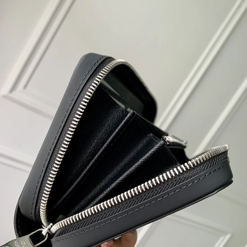 LV Wallets 4048I-0198