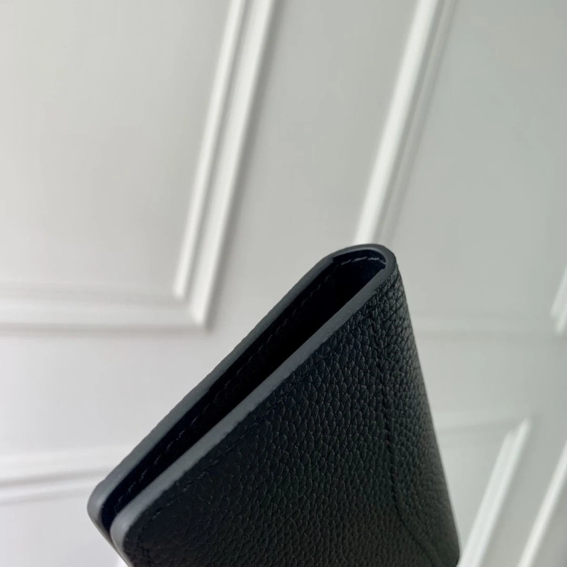 LV Wallets 4048I-0240