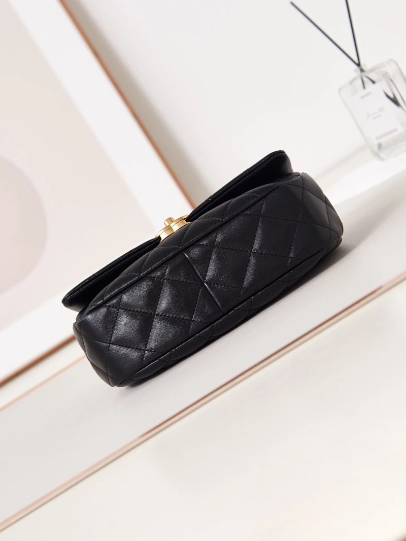 Ch**el 19 bags 4049d-0107