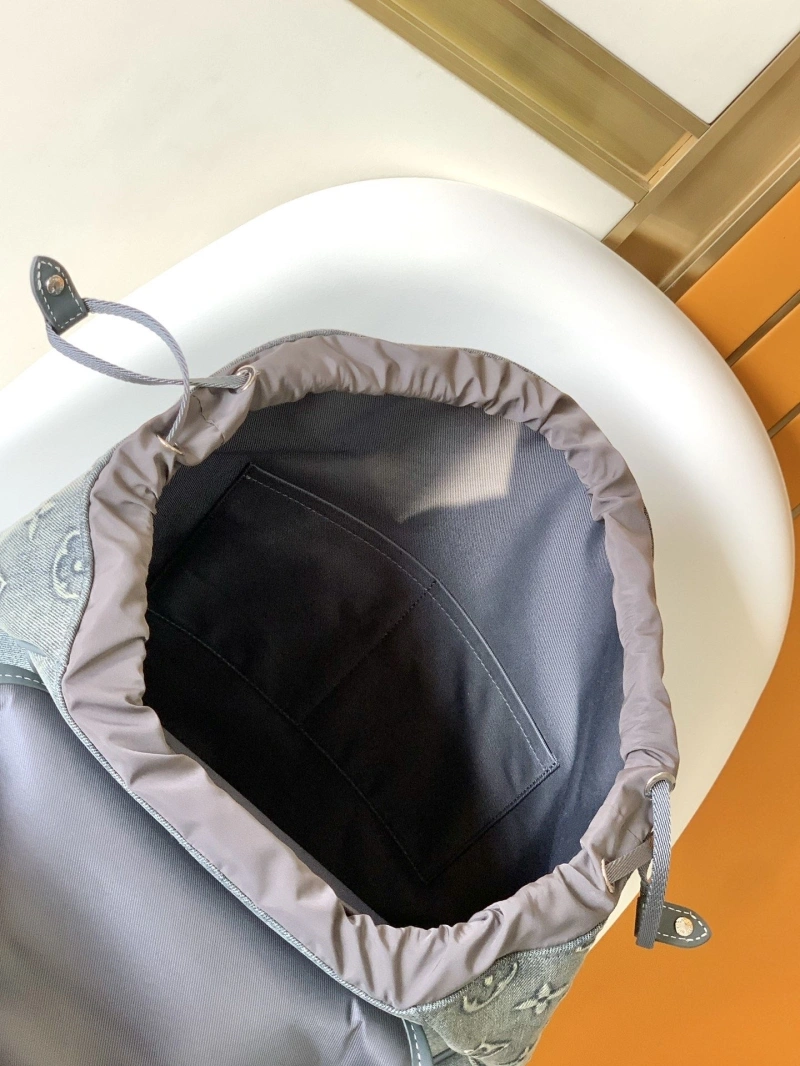 LV Backpacks 4056D-0198