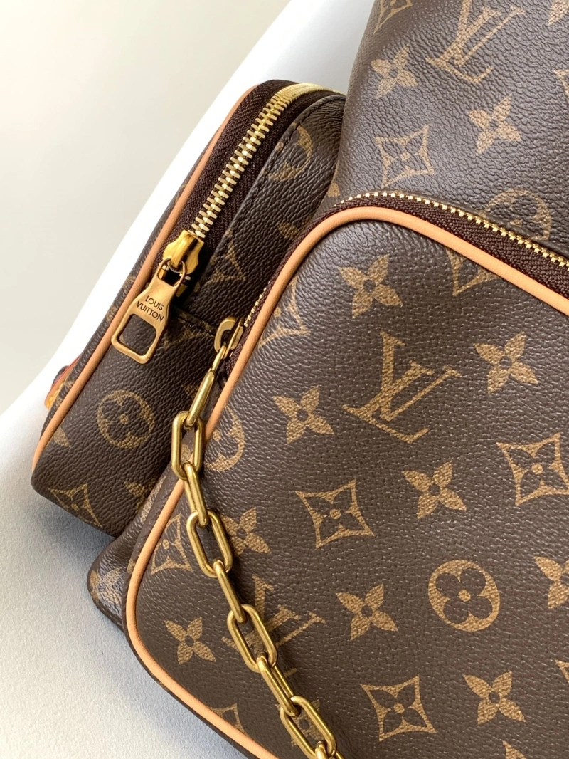 LV Backpacks 4056D-0443