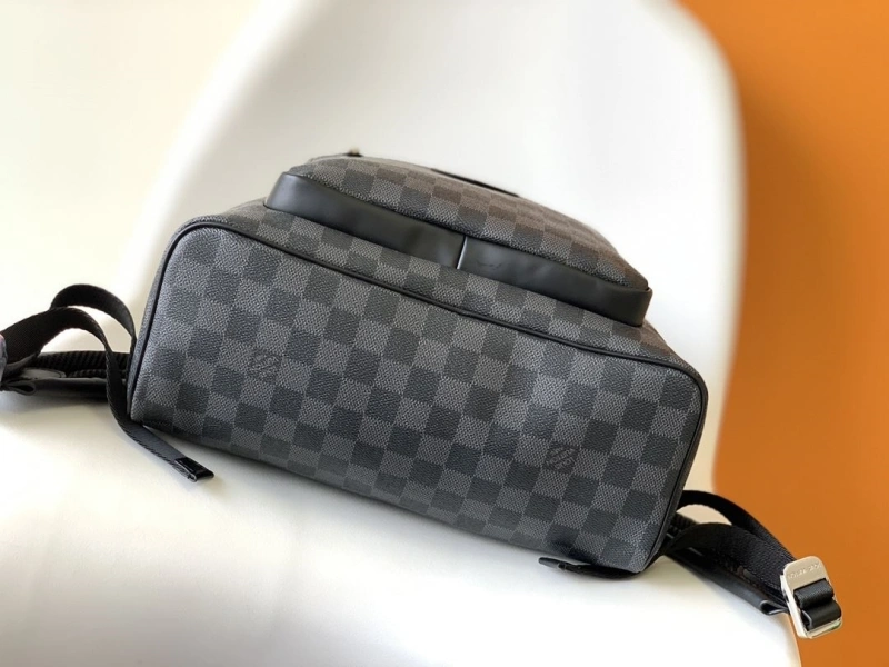 LV Backpacks 4056F-0535
