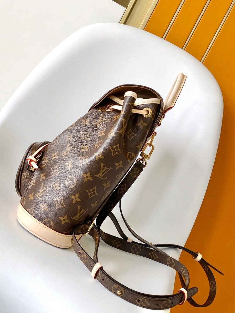 LV Backpacks 4056F-0609