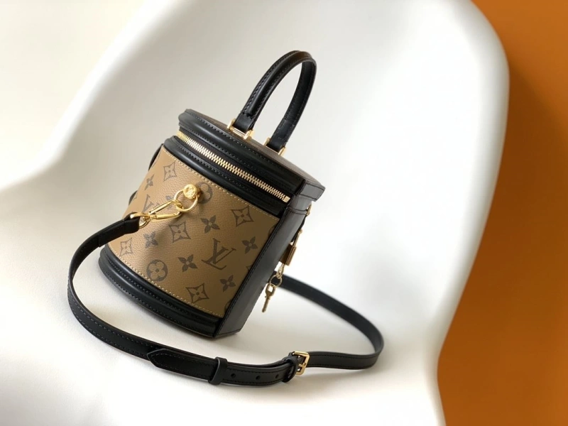 LV Round Bags 4056F-0617