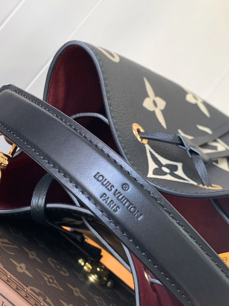 LV Bucket Bags 4056F-0645