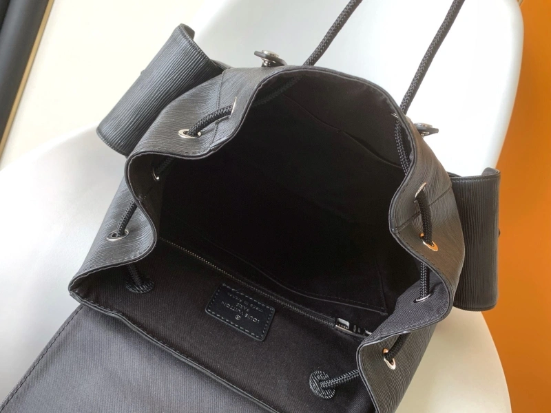 LV Backpacks 4056F-0666