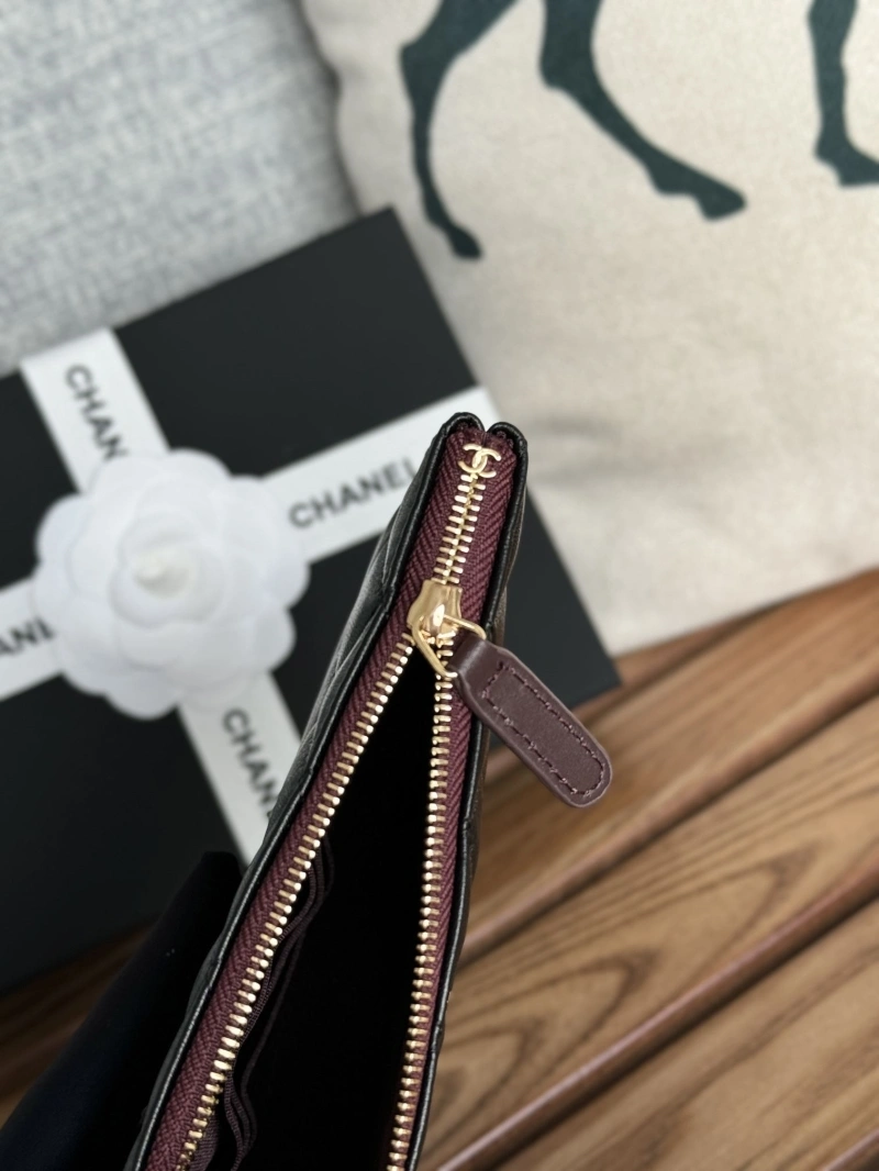 Ch**el wallets 4081-0087