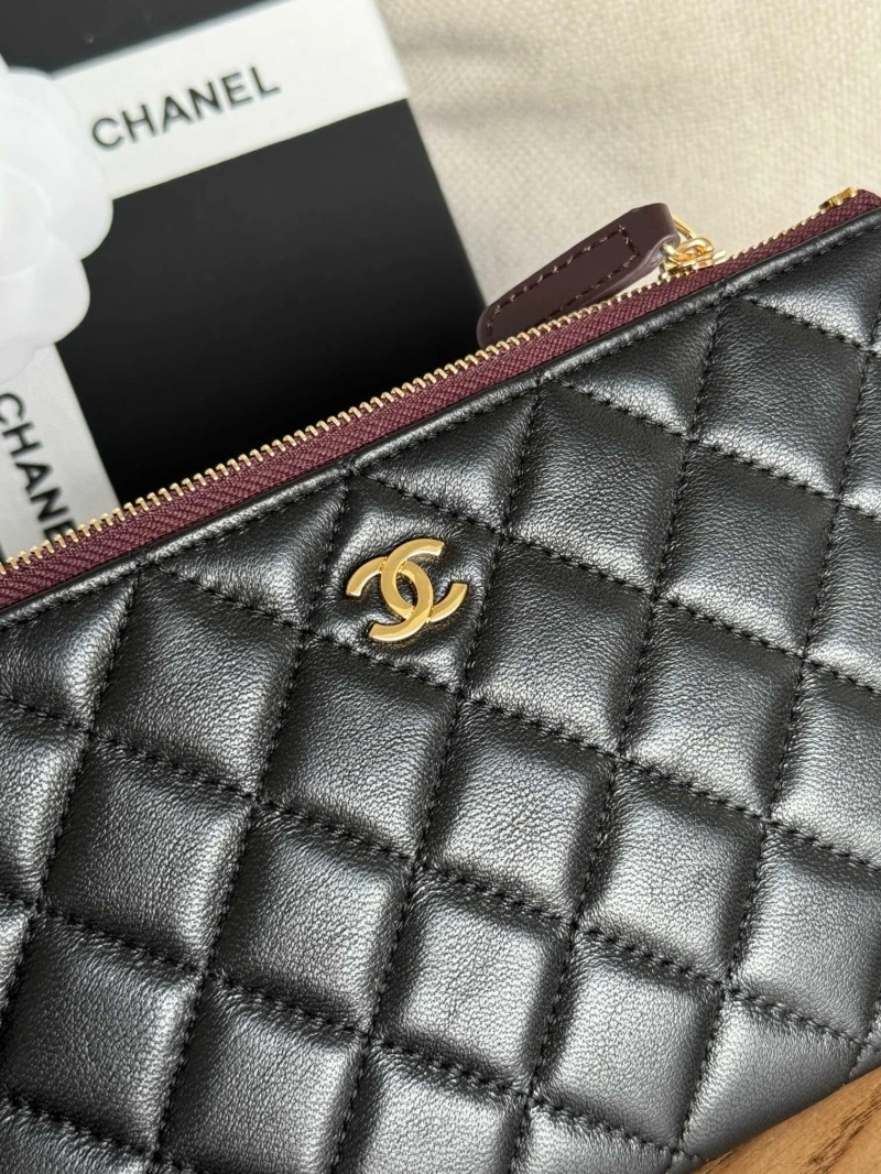 Ch**el wallets 4081-0087