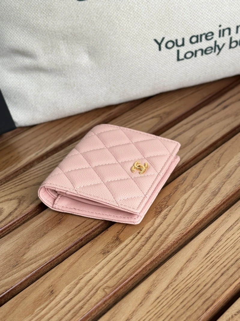 Ch**el wallets 4081-0100