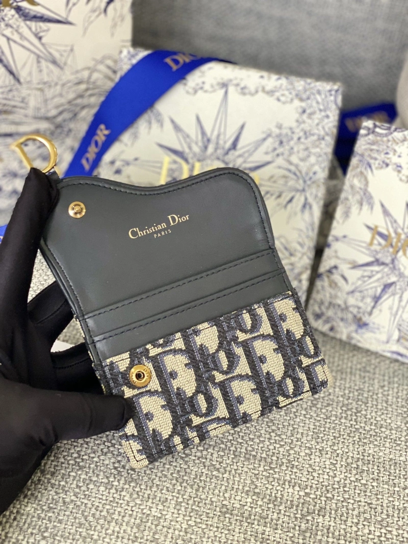 D10r wallets 4081-0599
