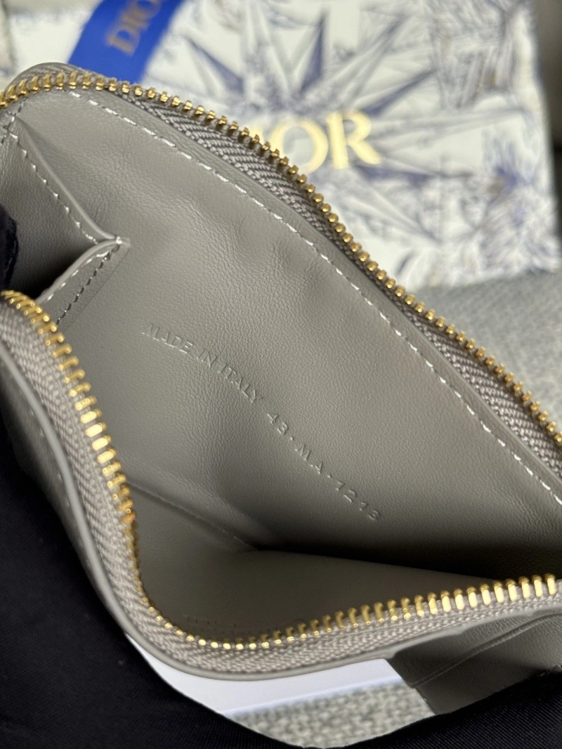 D10r wallets 4081-0630
