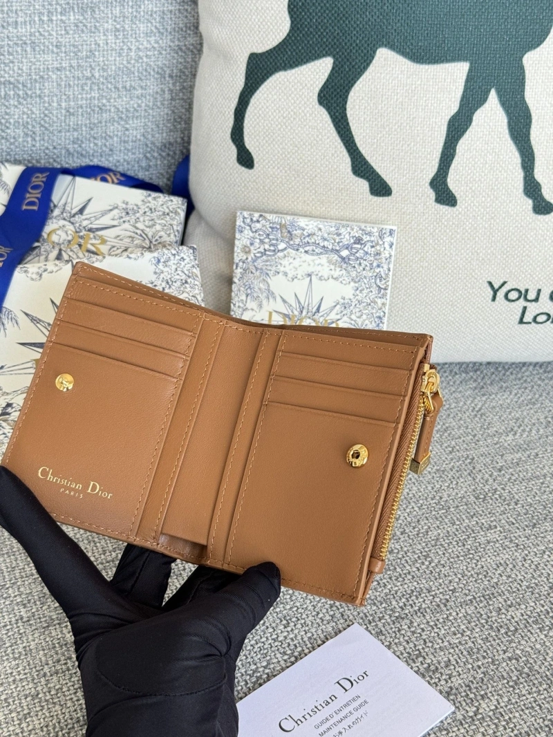 D10r wallets 4081-0669