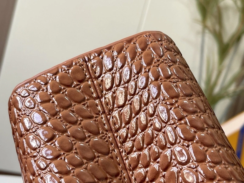 LV Capucines Bags 4081B-0293
