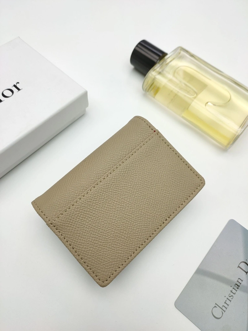 D10r wallet 4081b-1082