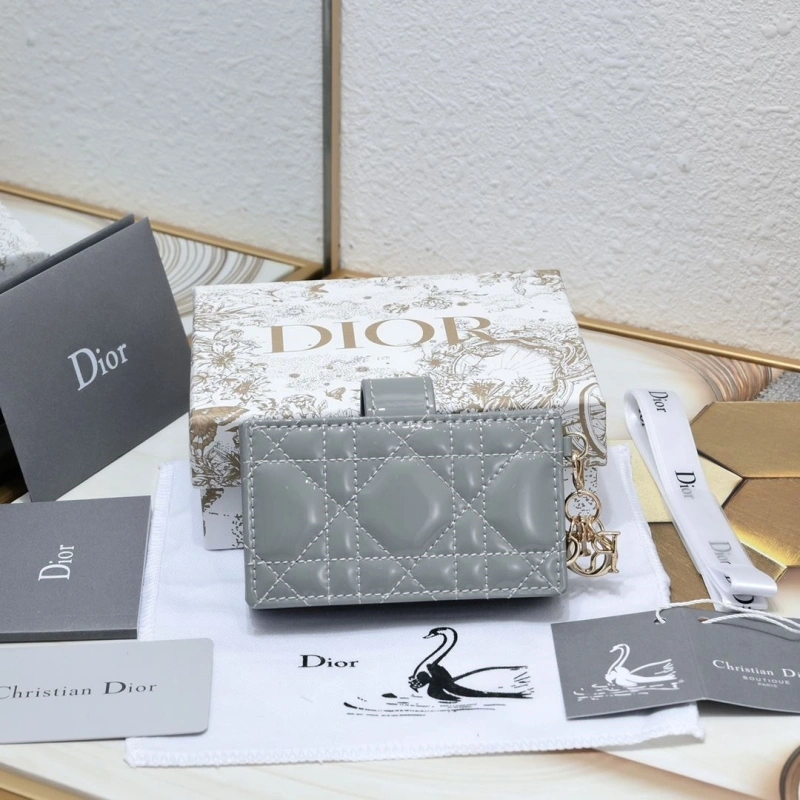 D10r wallet 4081b-1968