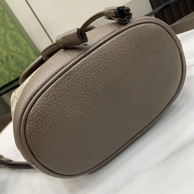 Gvc*1 backpacks 4094-0761
