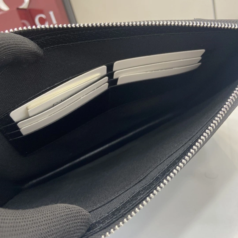 Gvc*1 clutch bags 4094b-0192