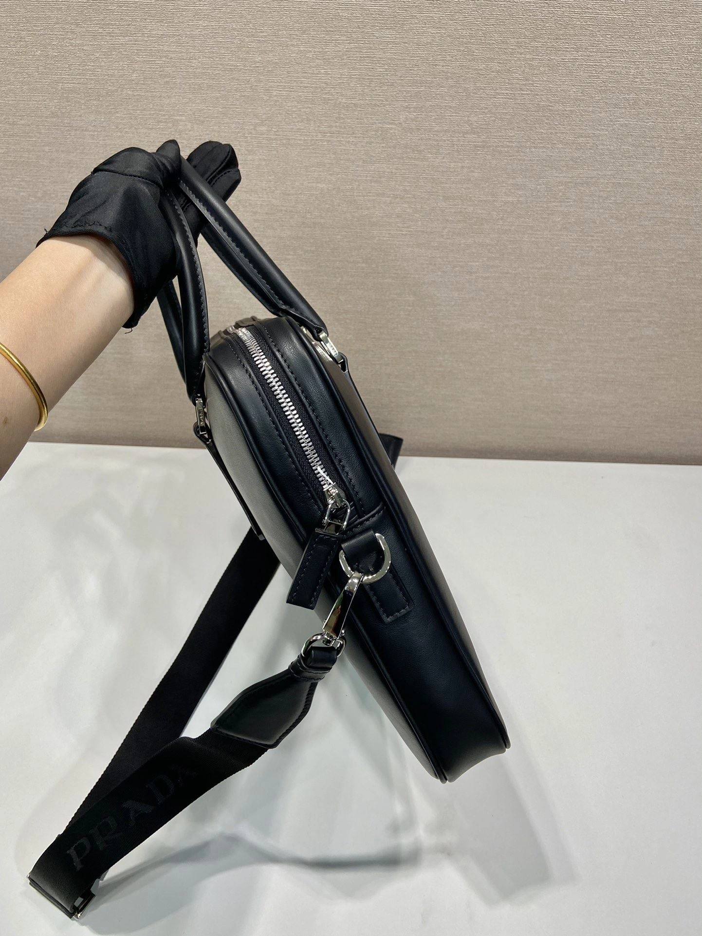 Pra*a briefcase 4099a-0157