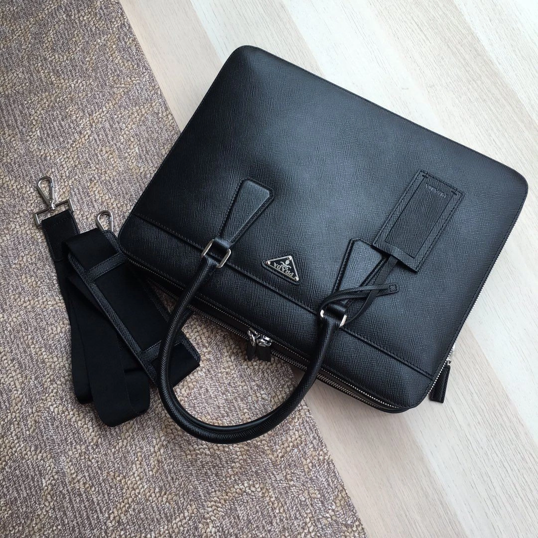 Pra*a briefcase 4099a-0639