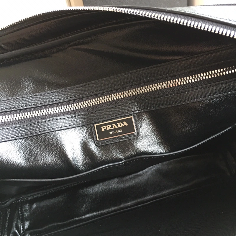 Pra*a briefcase 4099f-0049