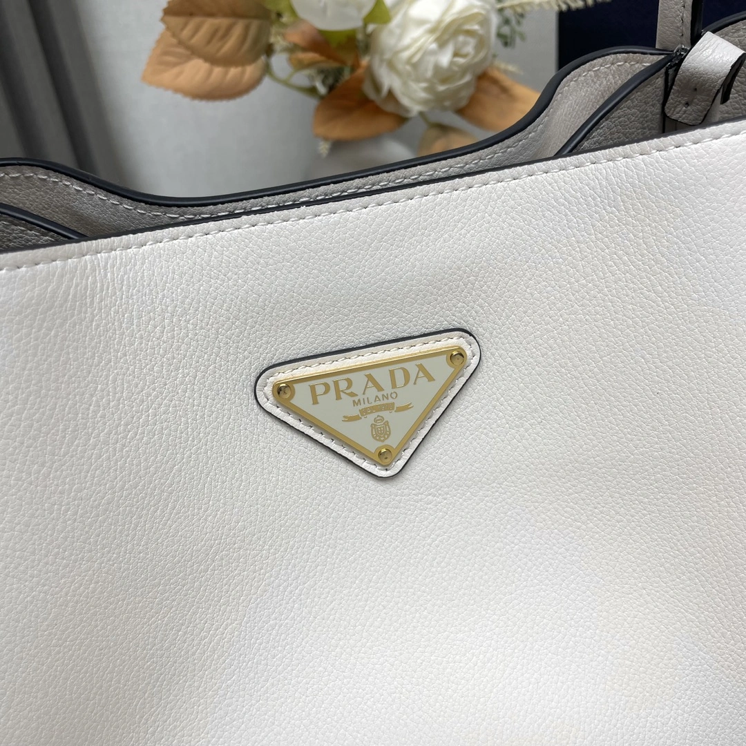 Pra*a shopping bags 4135d-0033