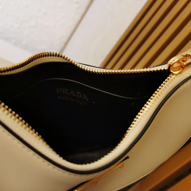 Pra*a top handle bags 4137d-0191