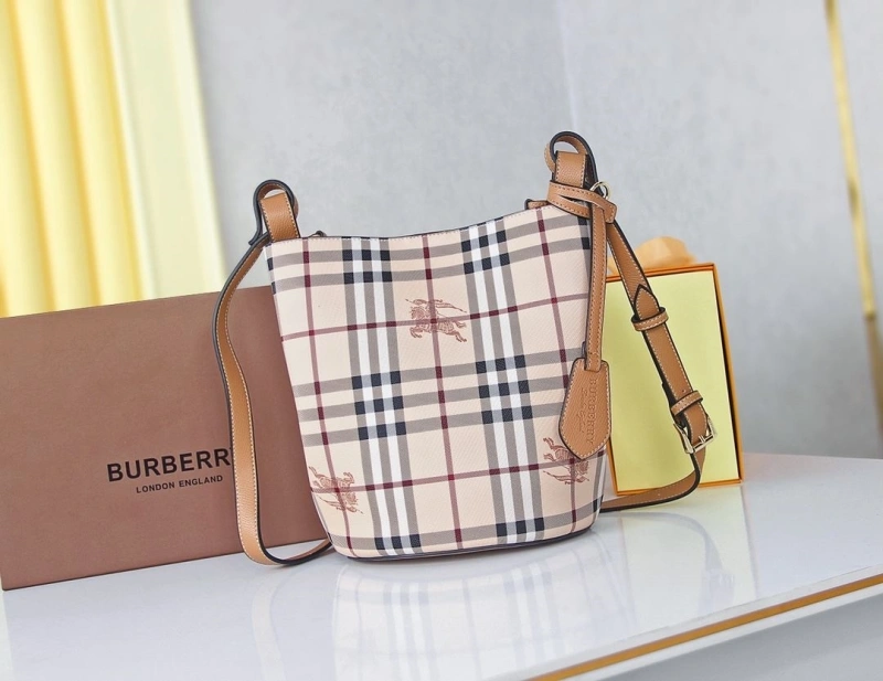 Bv*b*rry bucket bags 4140-0072