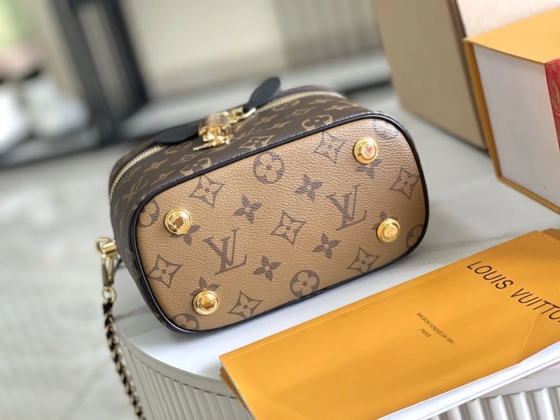LV Cosmetic Bags 4171D-0083