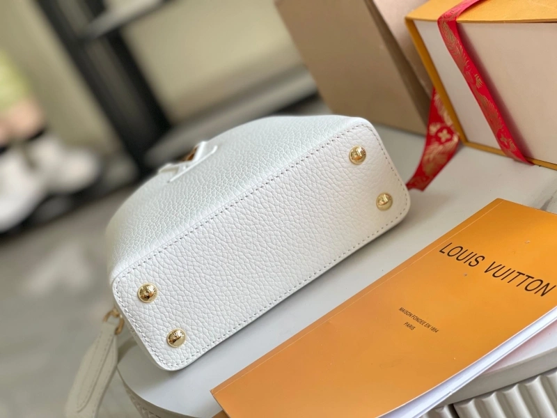 LV Capucines Bags 4171D-0126