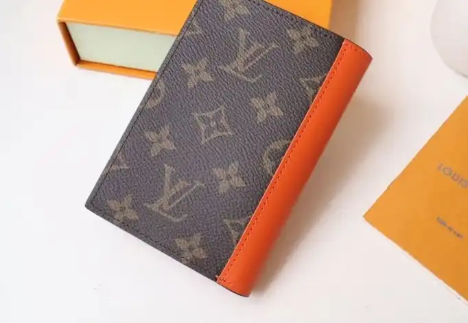 LV Wallets 4178D-0010