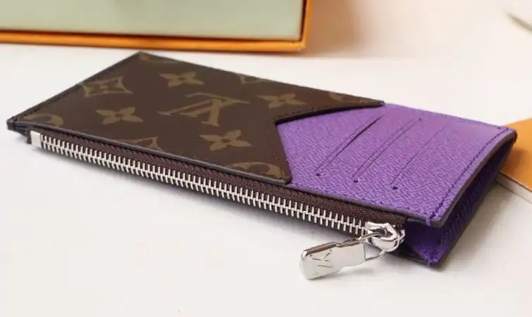 LV Wallets 4178D-0045