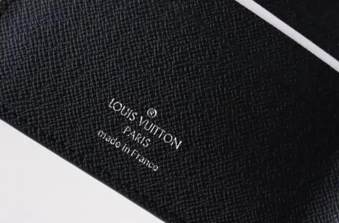 LV Wallets 4178D-0071