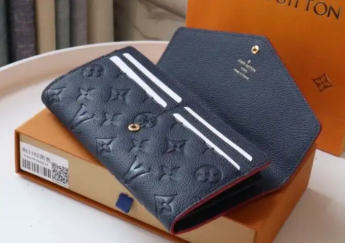 LV Wallets 4178D-0132
