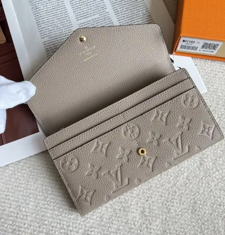 LV Wallets 4178D-0163