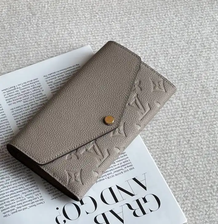 LV Wallets 4178D-0163