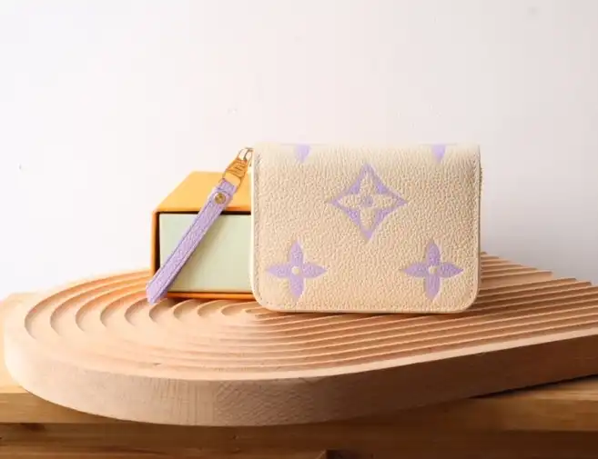LV Wallets 4178F-0001