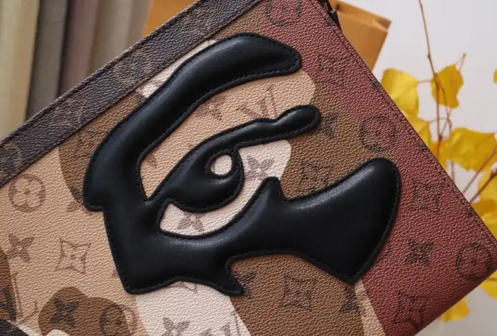 LV Clutch Bags 4178F-0011