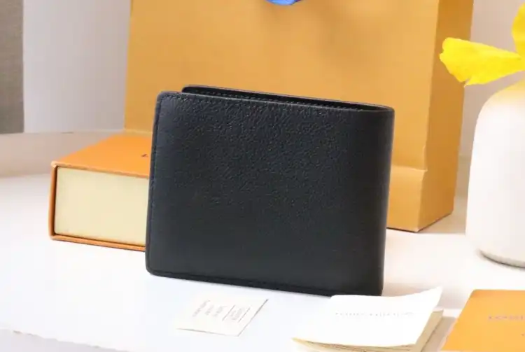 LV Wallets 4178F-0019